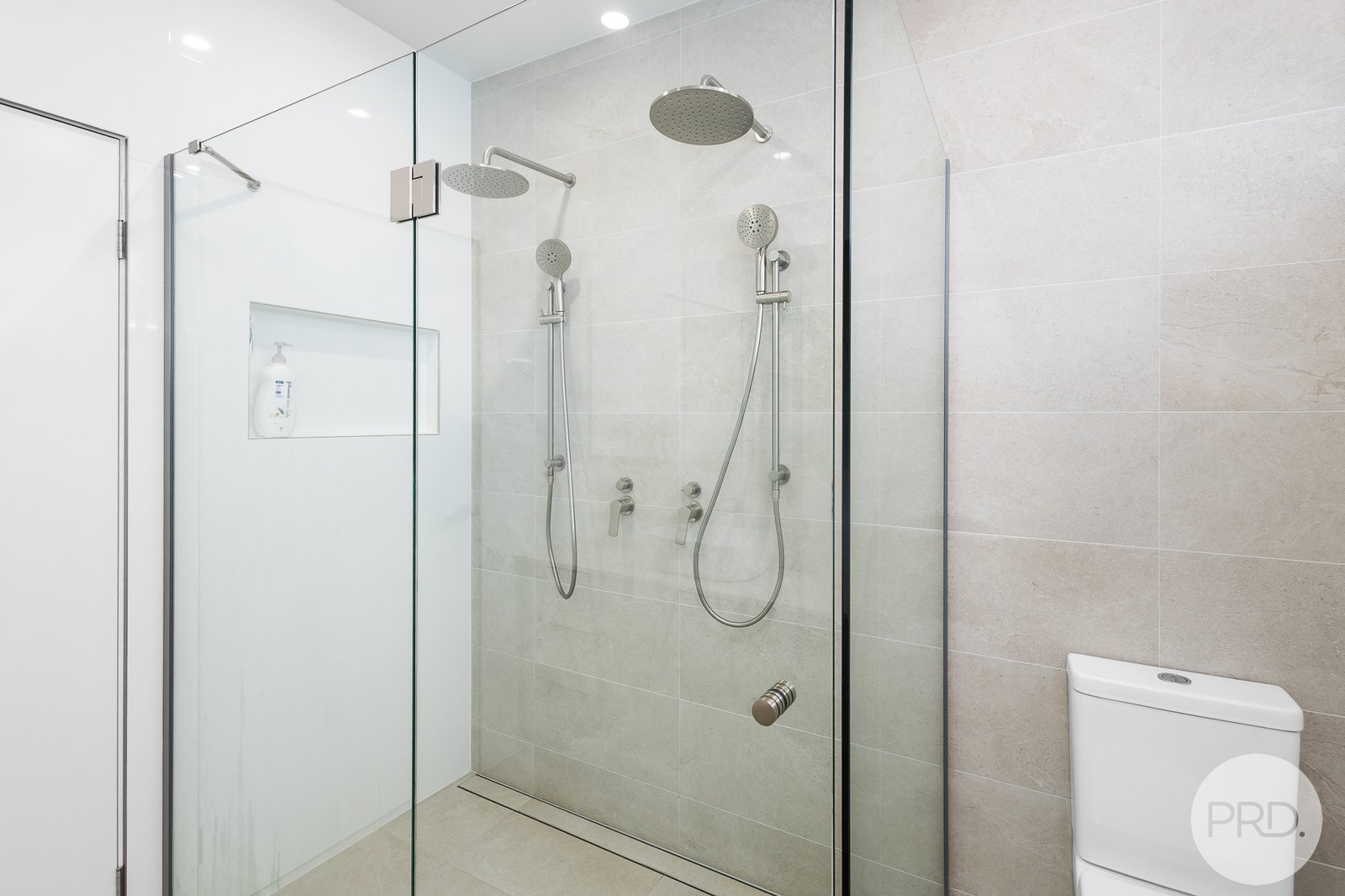 82 The Peninsula  CORLETTE 16