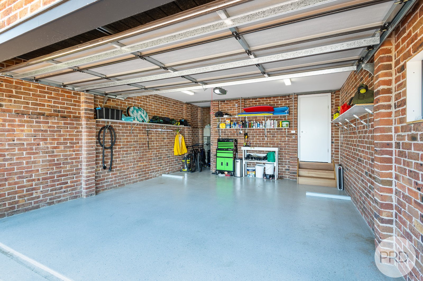 82 The Peninsula  CORLETTE 35