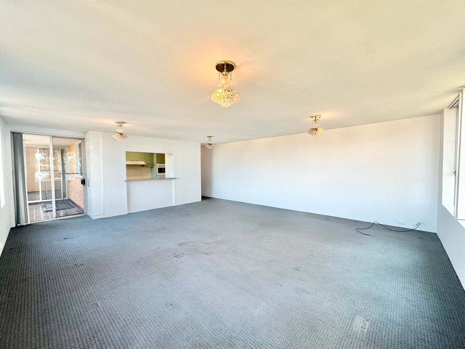 8/2 Thurlow Avenue NELSON BAY 8