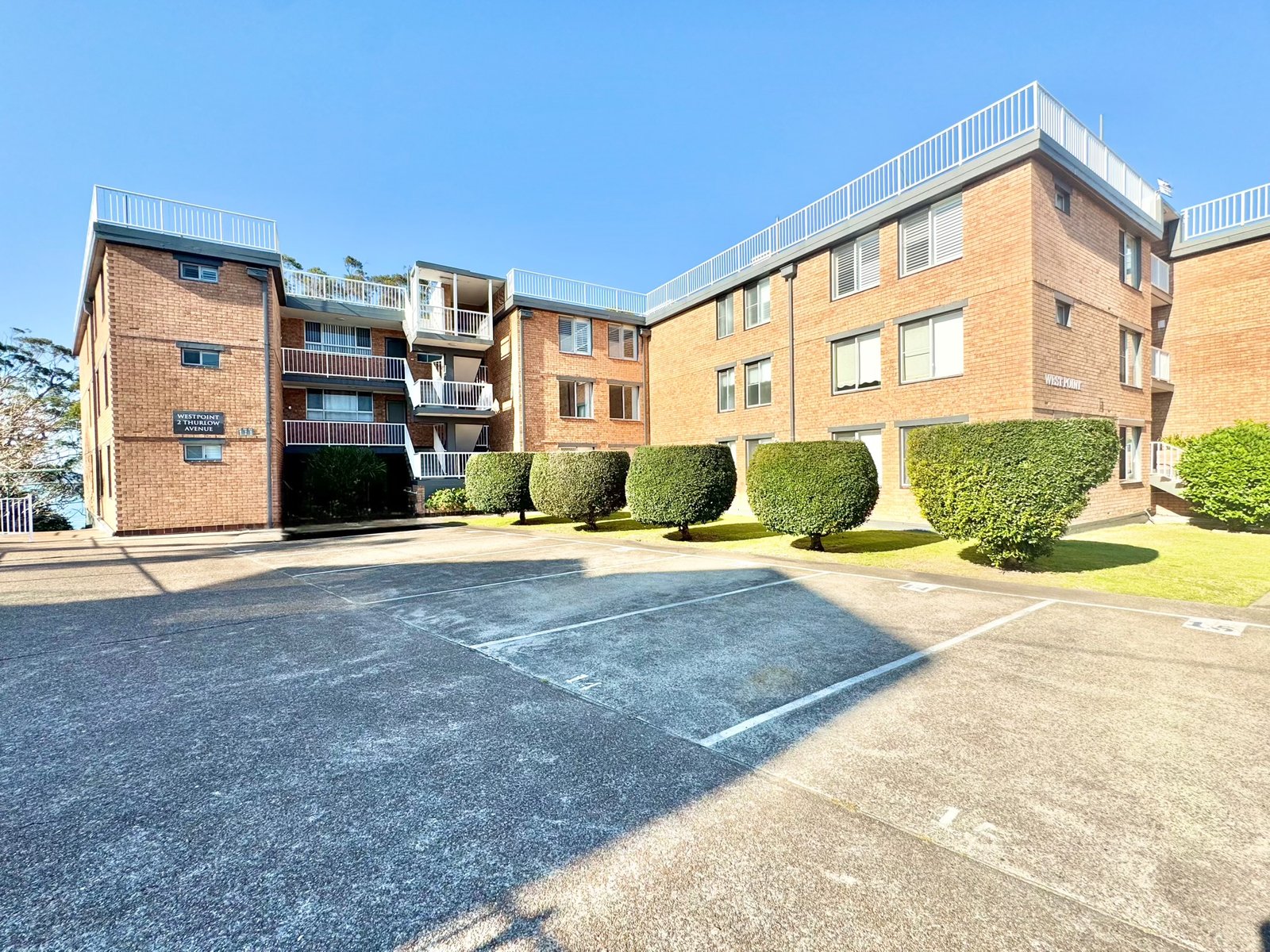 8/2 Thurlow Avenue NELSON BAY 13