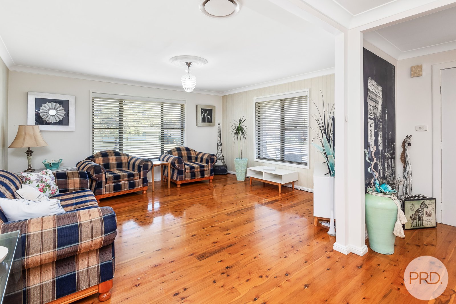 82 Tomaree Road SHOAL BAY 4
