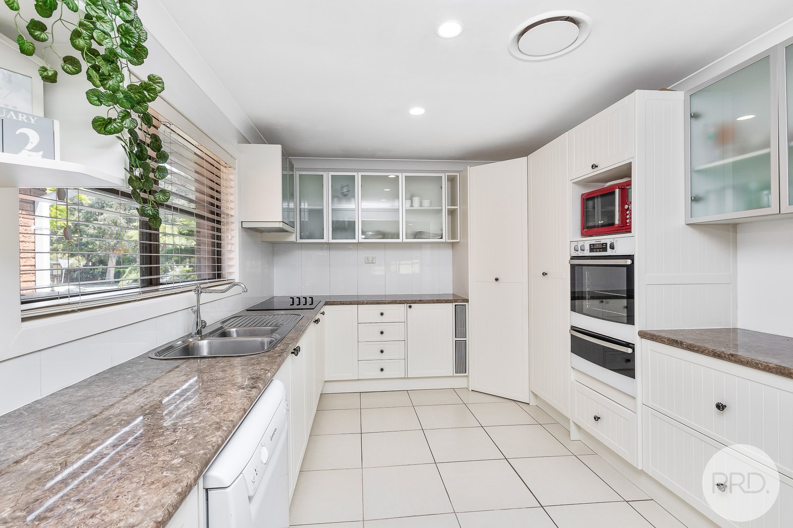 82 Tomaree Road SHOAL BAY 6