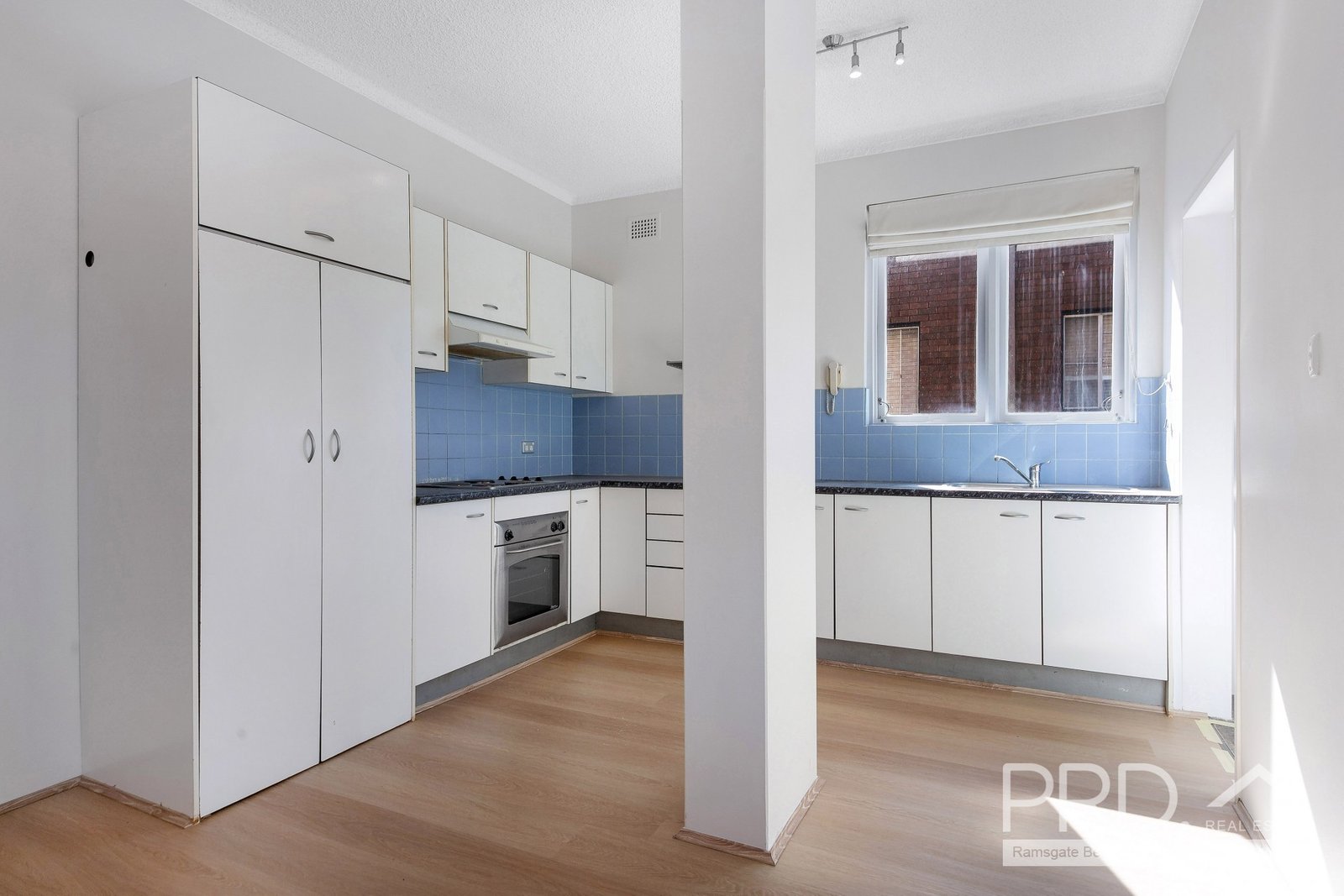 8/20-22 Queens Road BRIGHTON-LE-SANDS 3