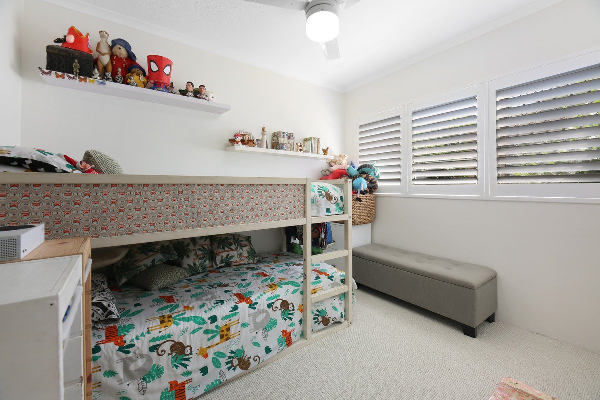 8/20-24 Barbet Place Burleigh Waters 13