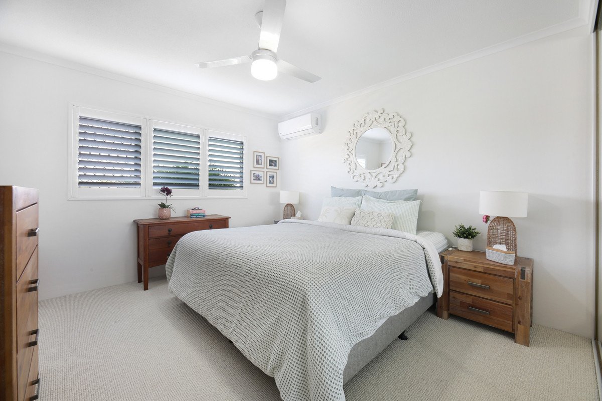 8/20-24 Barbet Place Burleigh Waters 10