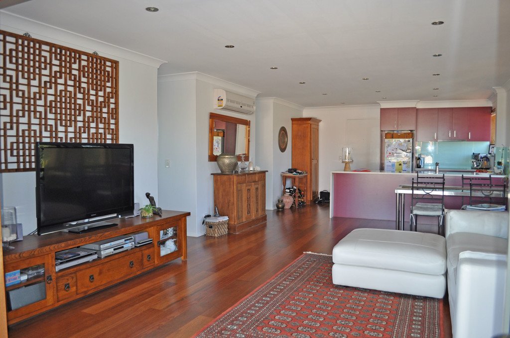 8/20 Fifteenth Avenue PALM BEACH 7