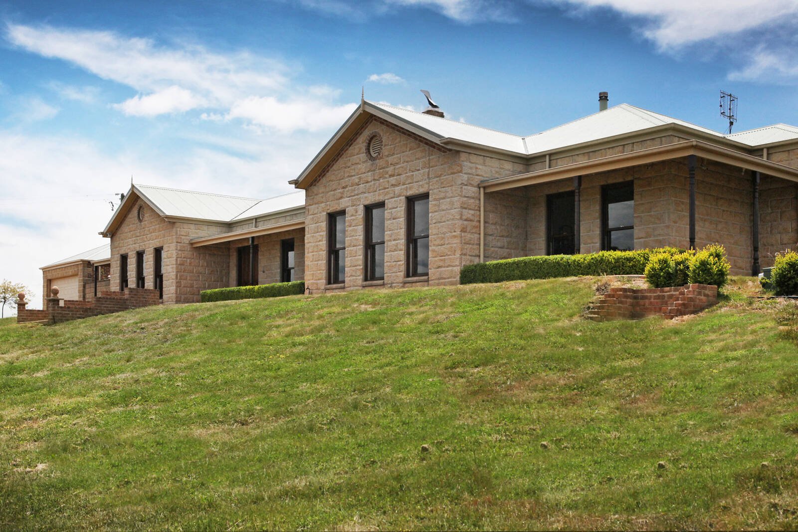 Real Estate and Property in 820 Lancefield-Tooborac Road, Nulla Vale, VIC