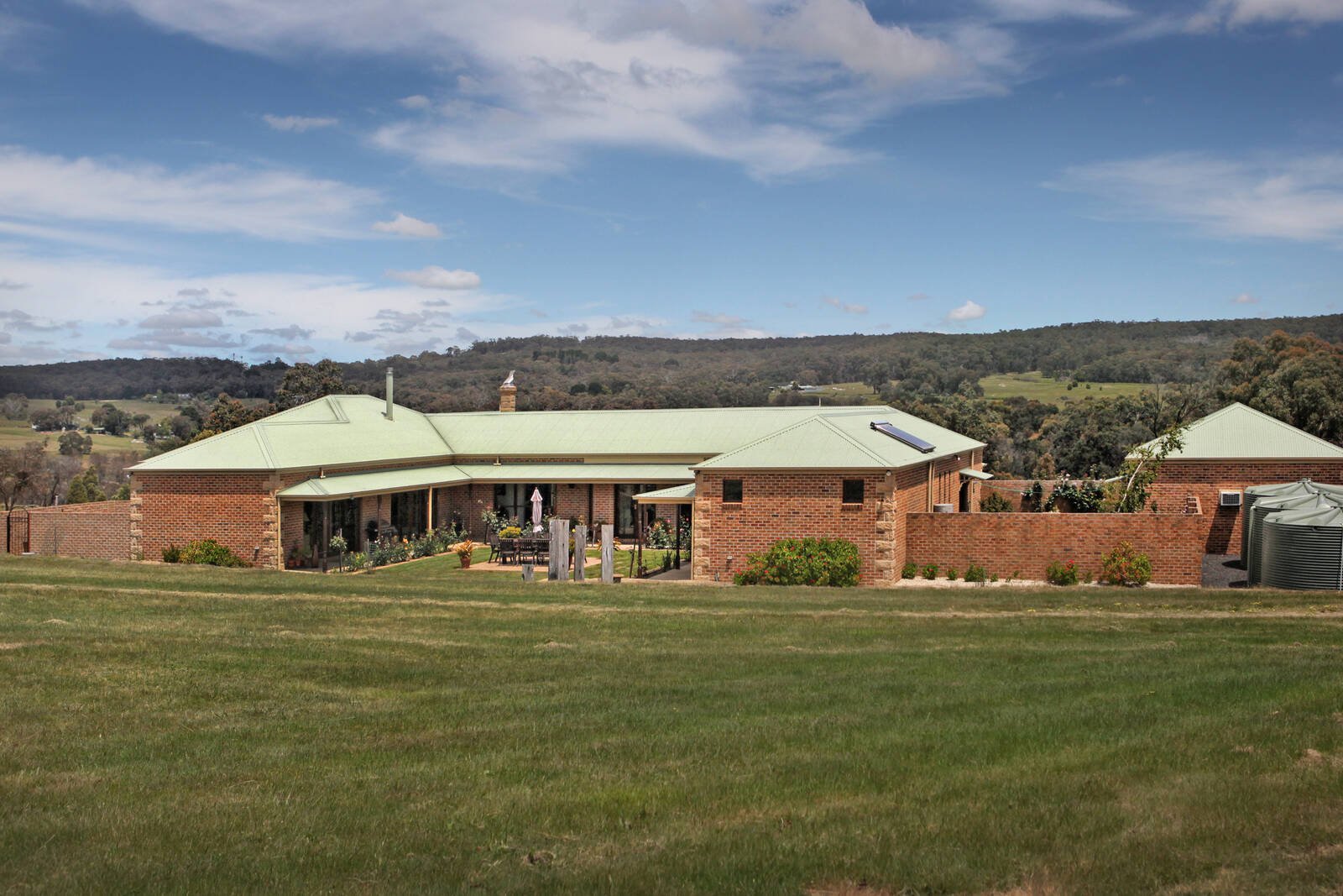 Real Estate and Property in 820 Lancefield-Tooborac Road, Nulla Vale, VIC
