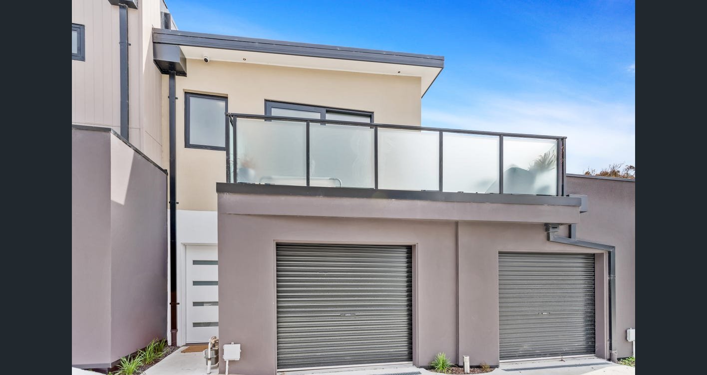 Gallery: 8/200-203 Nepean Highway