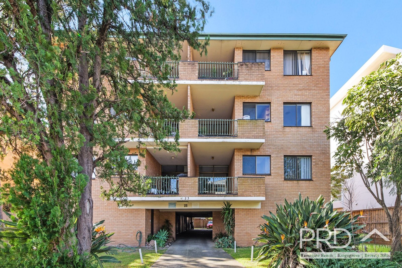 8/21-23 Bruce Street BRIGHTON-LE-SANDS 1