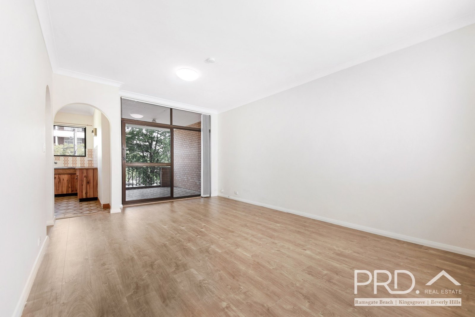 8/21-23 Bruce Street BRIGHTON-LE-SANDS 3