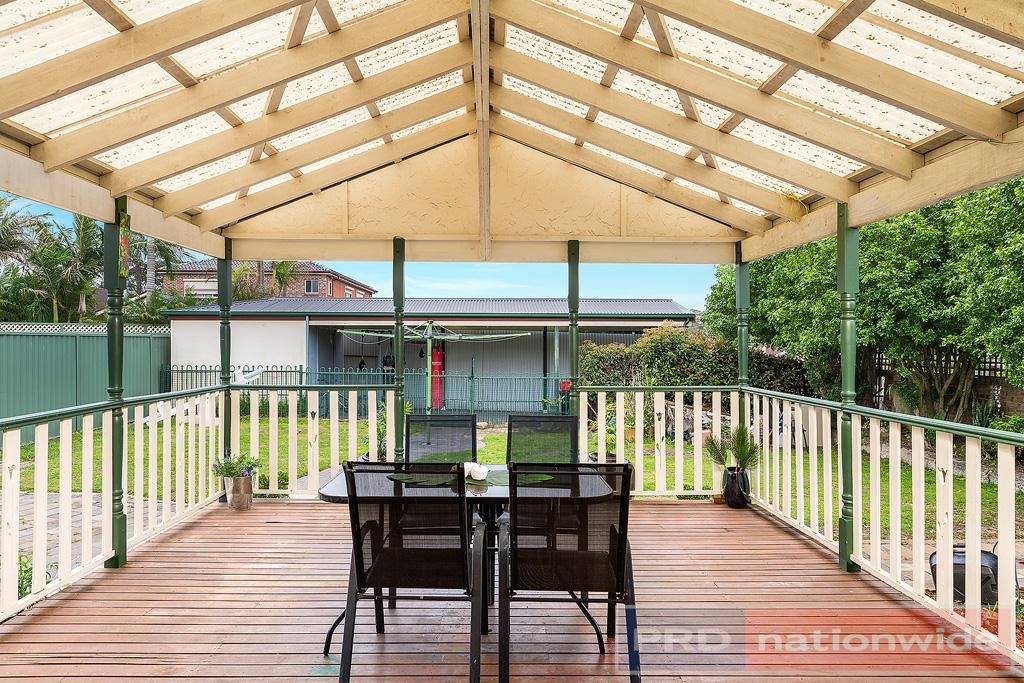 821 Henry Lawson Drive (Faces Picnic Point Road)  PICNIC POINT 7