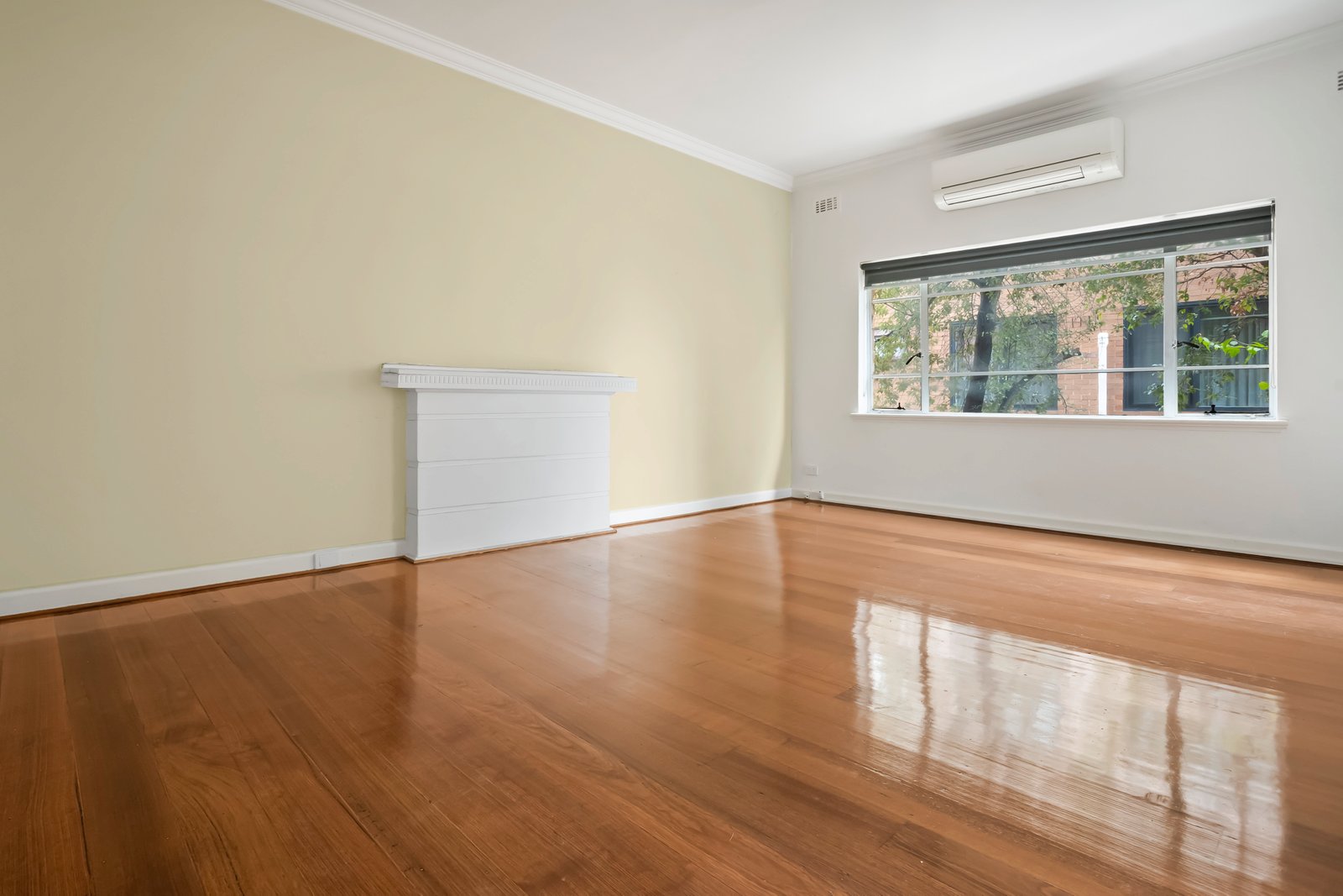 Real Estate and Property in 8/21 Mitford Street, St Kilda, VIC