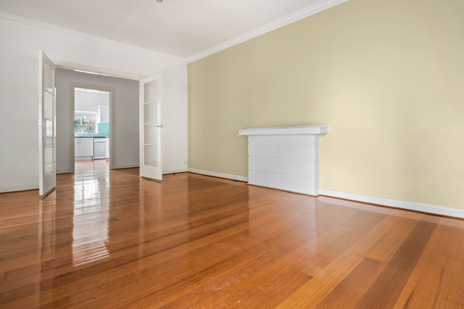 Real Estate and Property in 8/21 Mitford Street, St Kilda, VIC