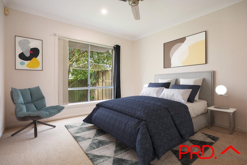 8/215 Benowa Road BENOWA 7