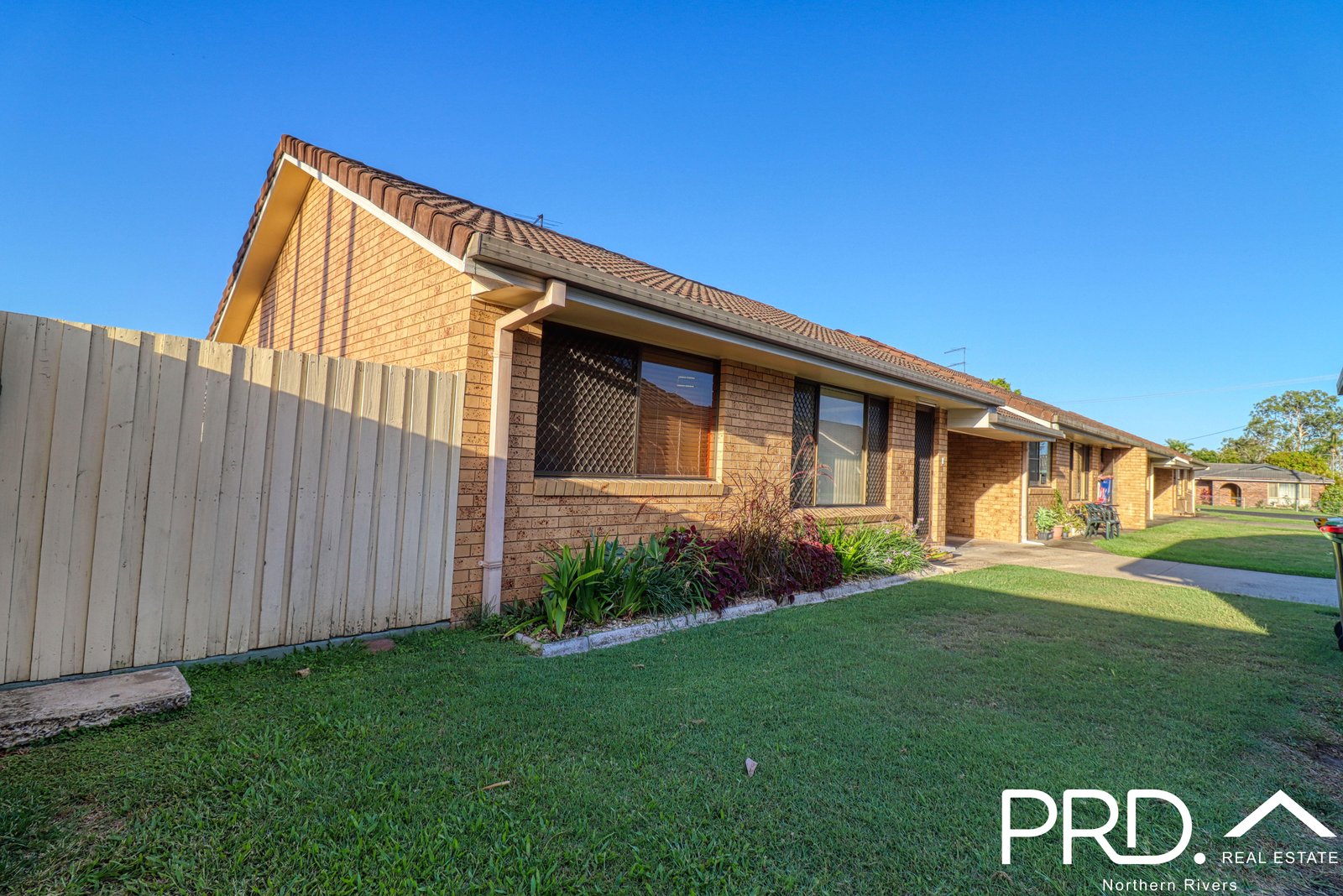 8/22 East Street CASINO 2