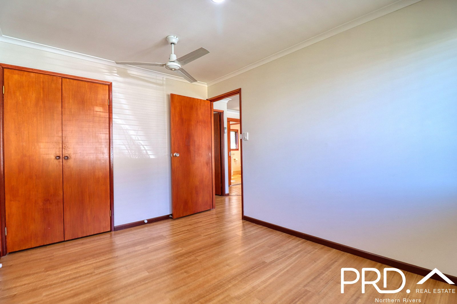 8/22 East Street CASINO 7