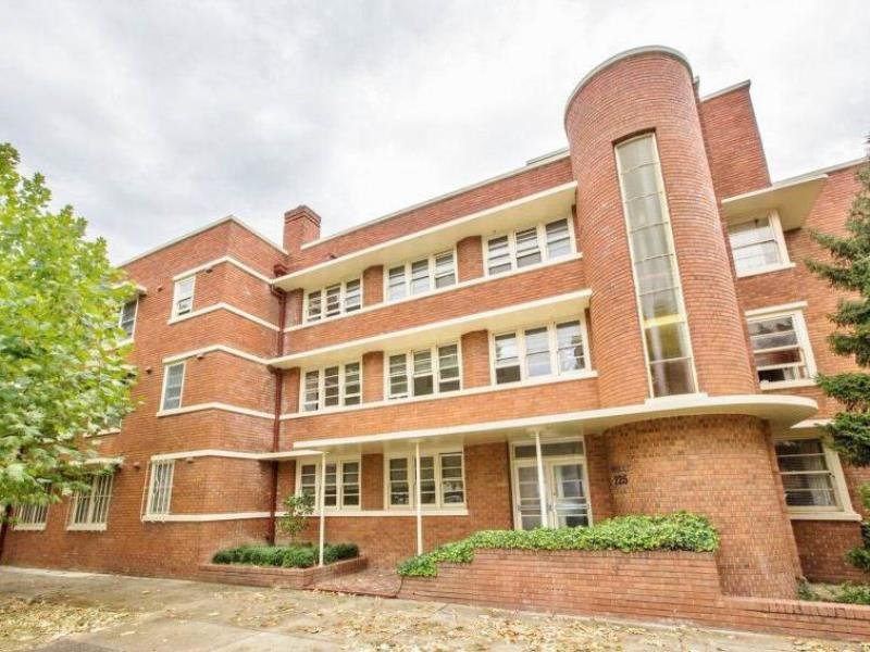 8/225 Tarcutta Street WAGGA WAGGA 1