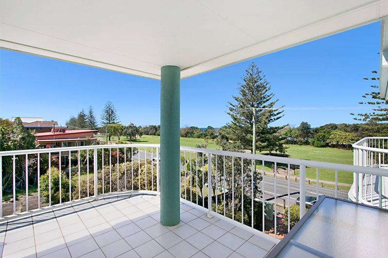 8/228 Marine Parade KINGSCLIFF 9