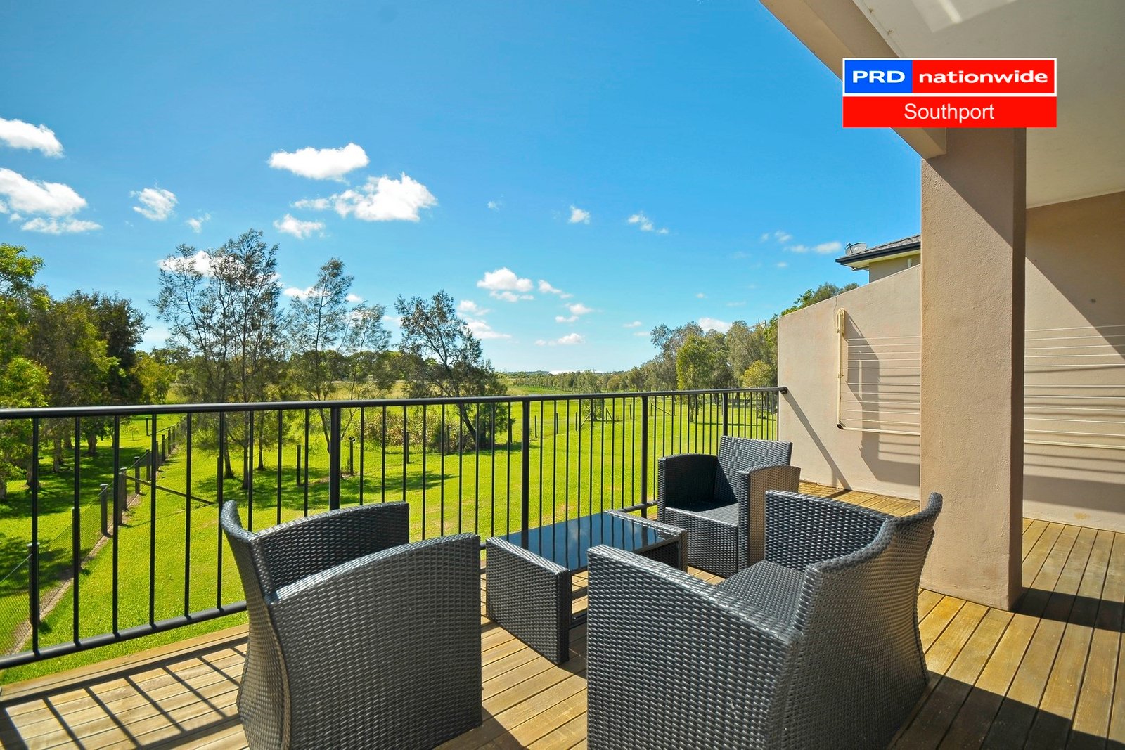 8/23 Bourton Road MERRIMAC 5