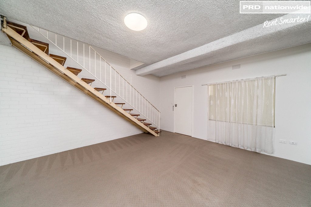 8/23 Day Street WAGGA WAGGA 4