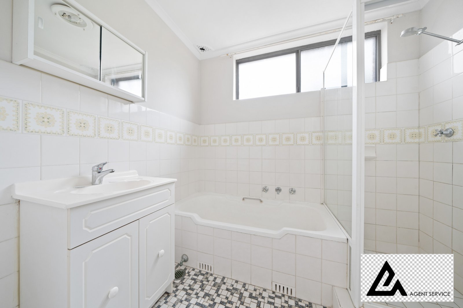 8/24-26 Station Street MORTDALE 5