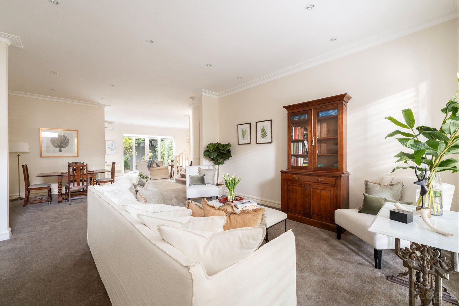 Real Estate and Property in 8/24 Mercer Road, Armadale, VIC