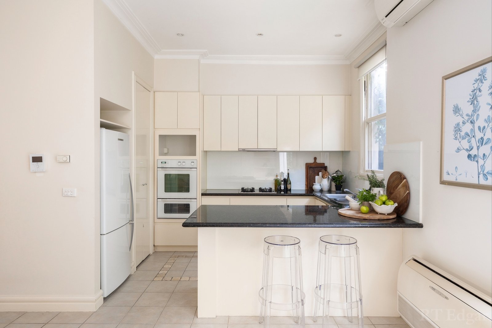 Real Estate and Property in 8/24 Mercer Road, Armadale, VIC