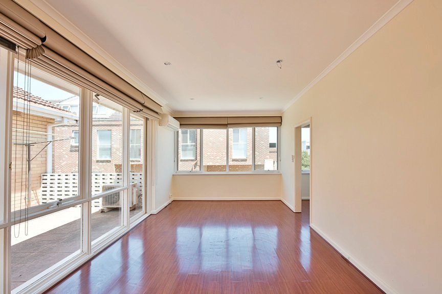 Gallery: 8/243 Riversdale Road