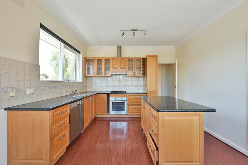 Gallery: 8/243 Riversdale Road