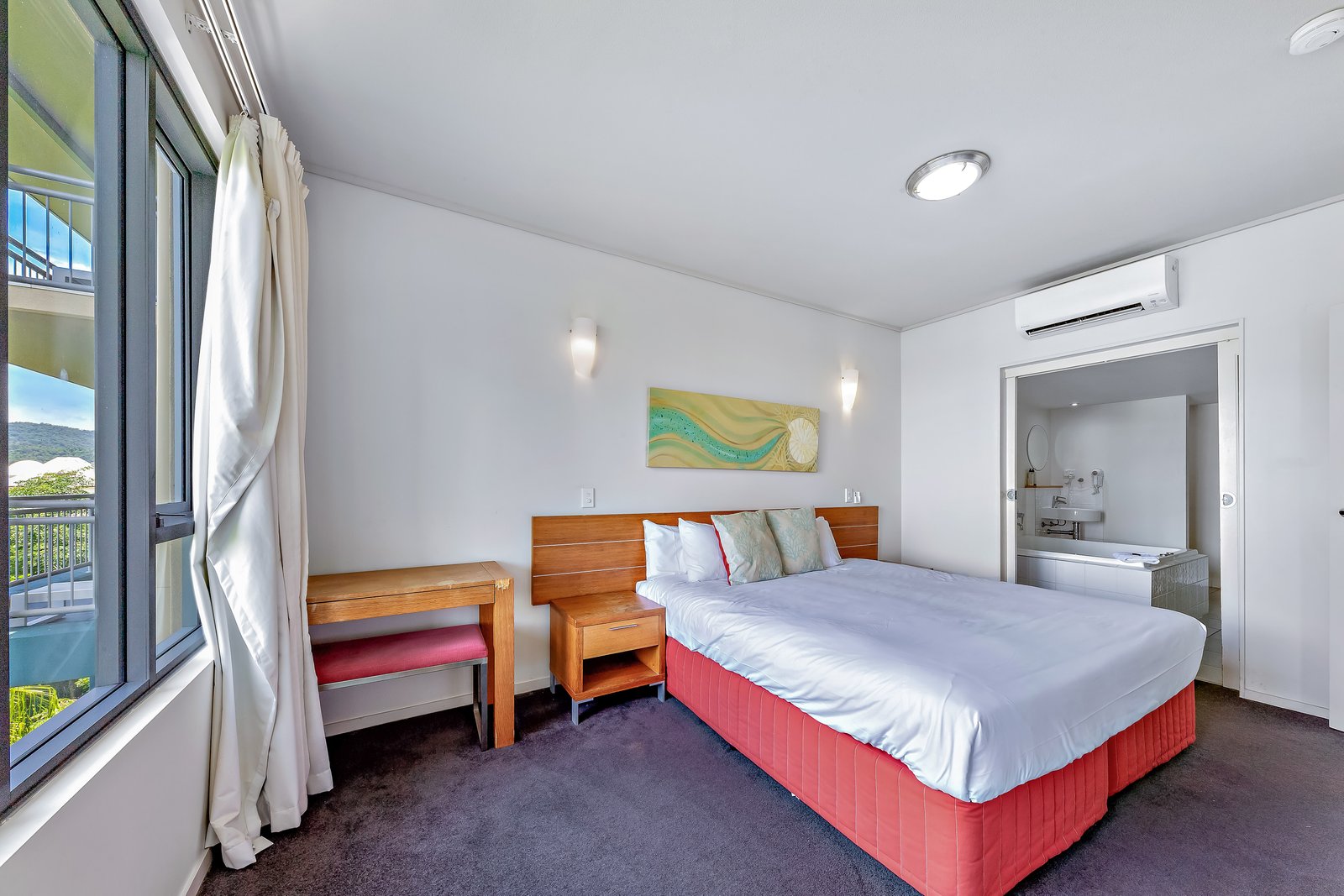 824/9a Hermitage Drive AIRLIE BEACH 15