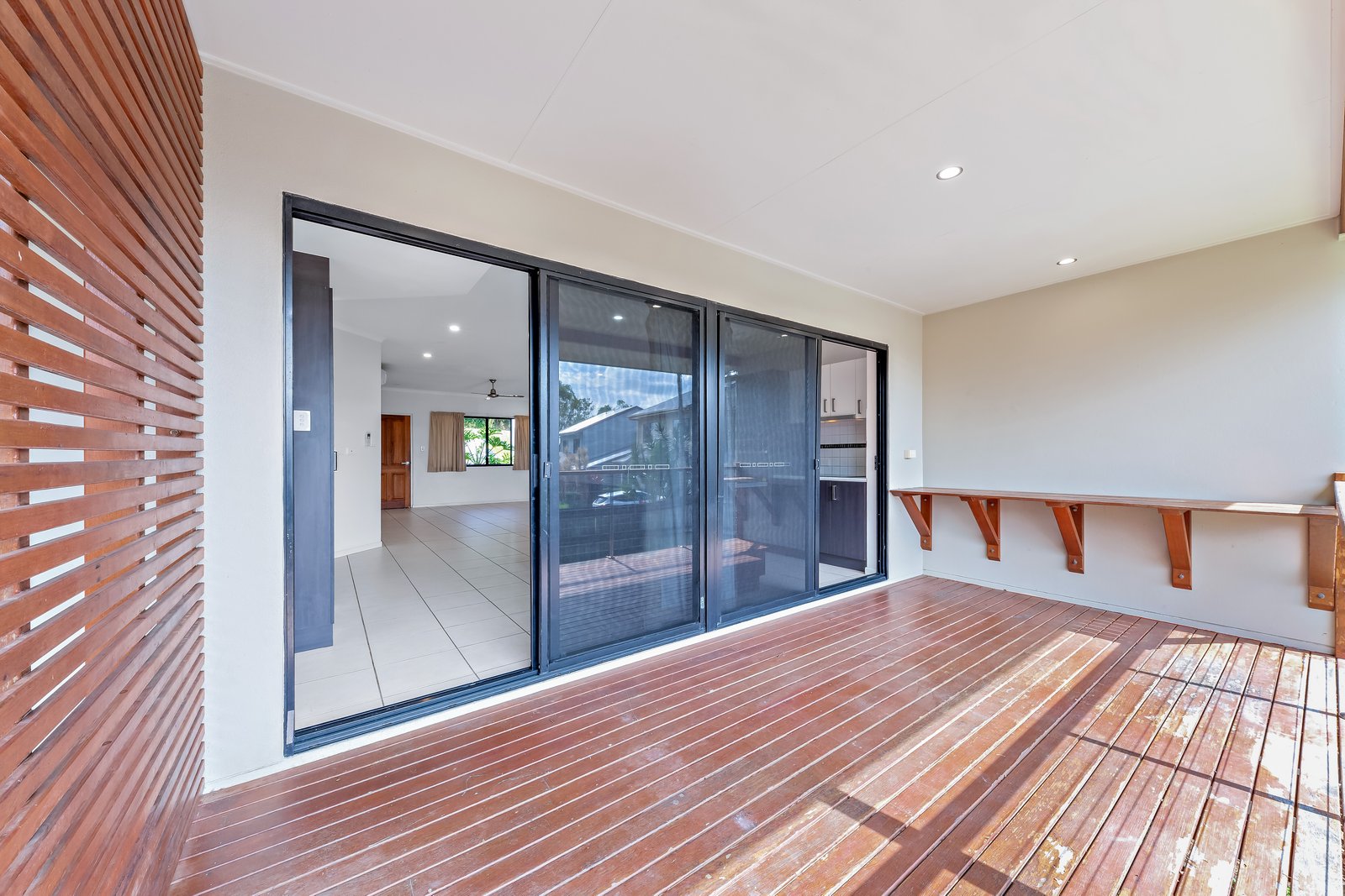 8/25 Abell Road CANNONVALE 5
