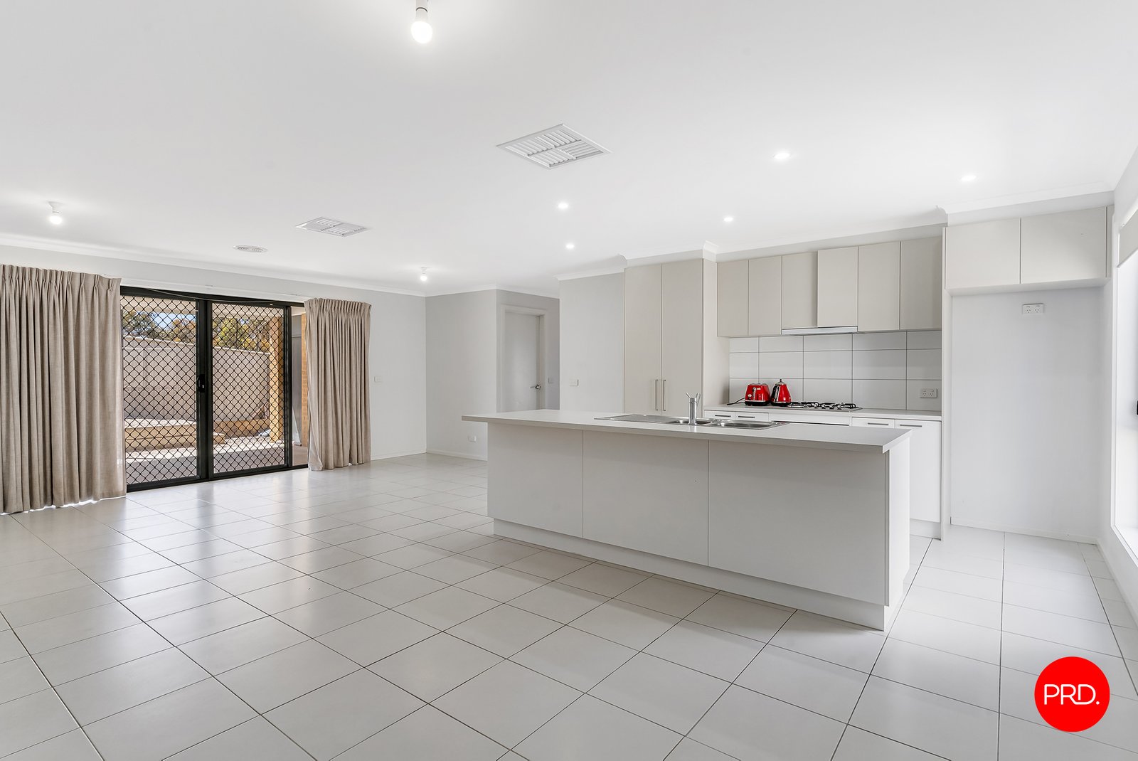 8/25 Albert Street LONG GULLY 4