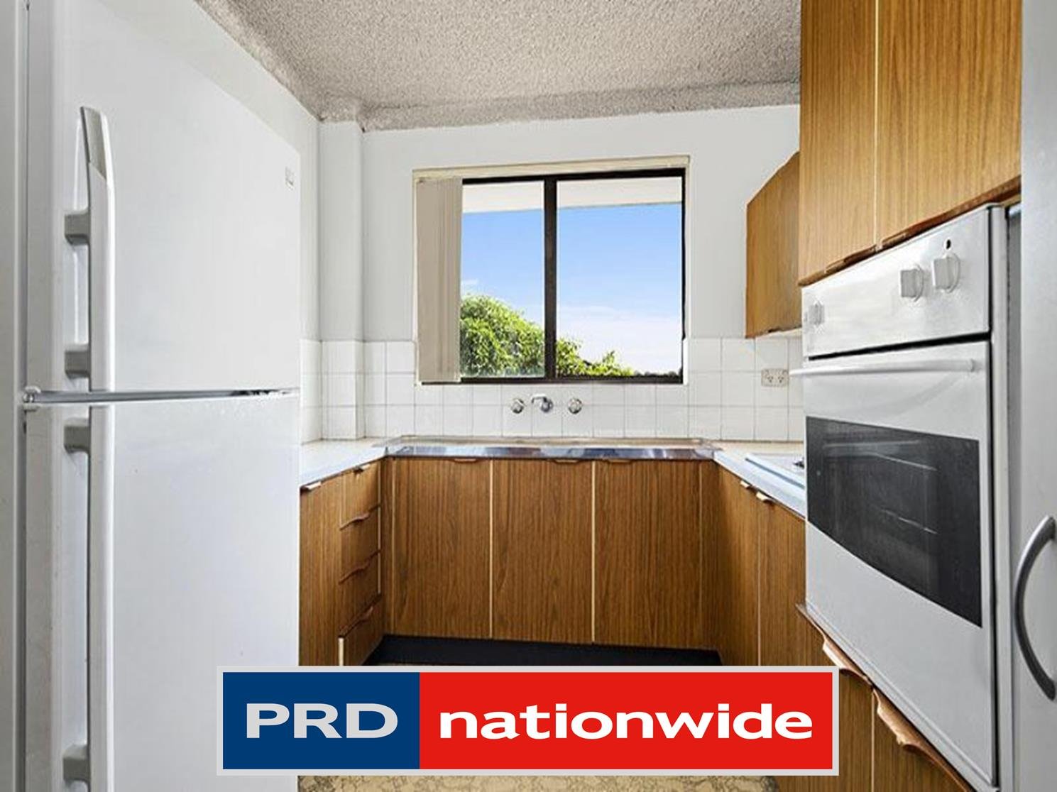 8/25 Martin Place MORTDALE 3
