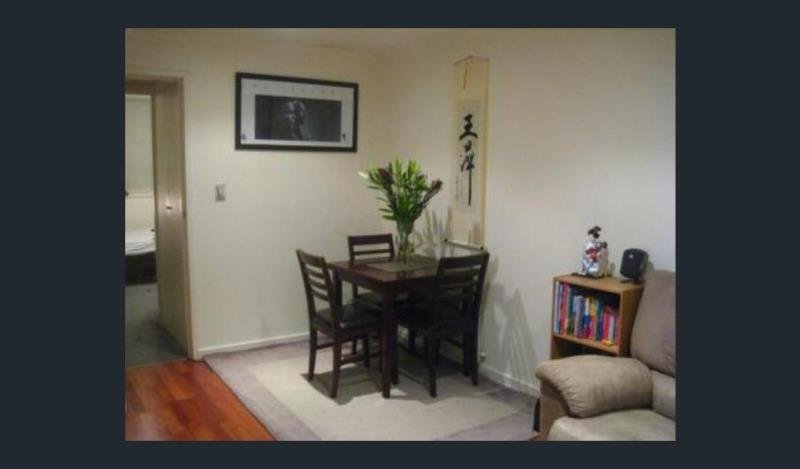 Gallery: 8/251 Nicholson Street