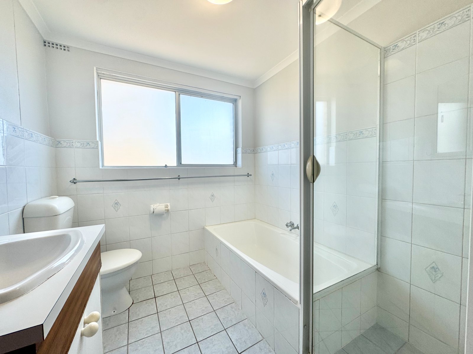 8/26 Ajax Avenue NELSON BAY 9