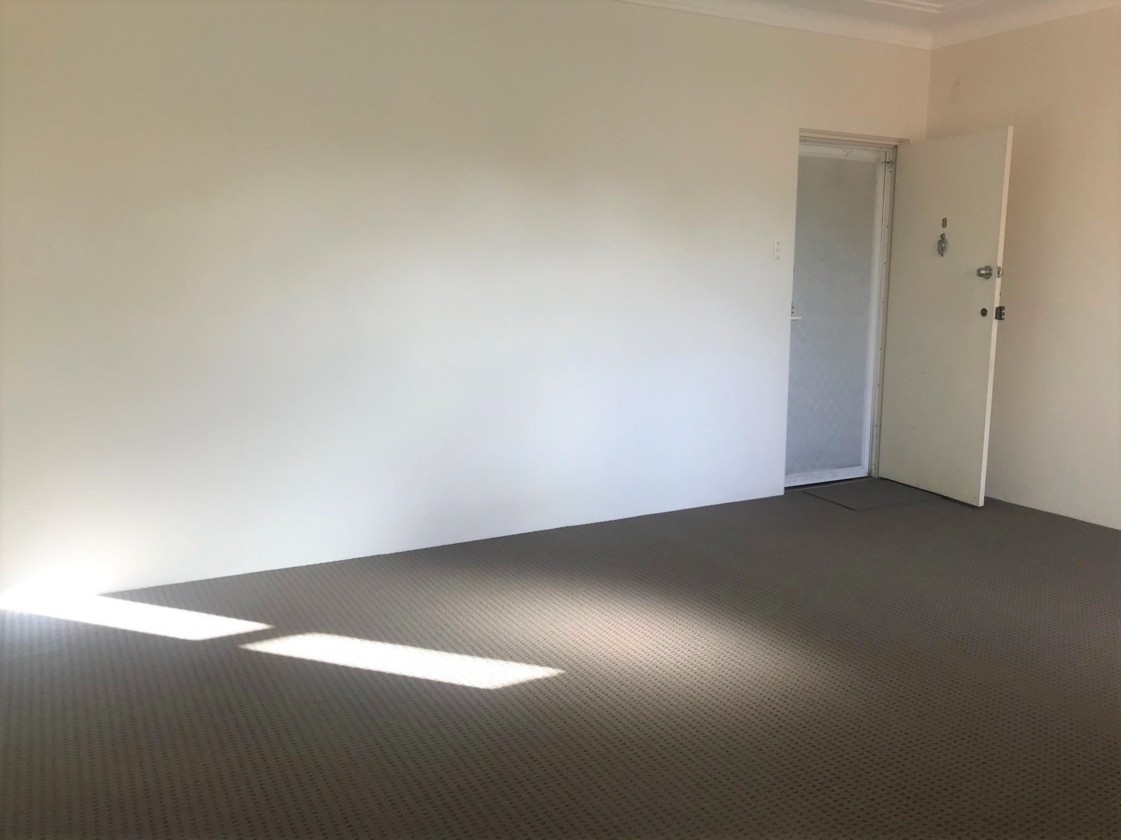 8/26 George Street MORTDALE 5