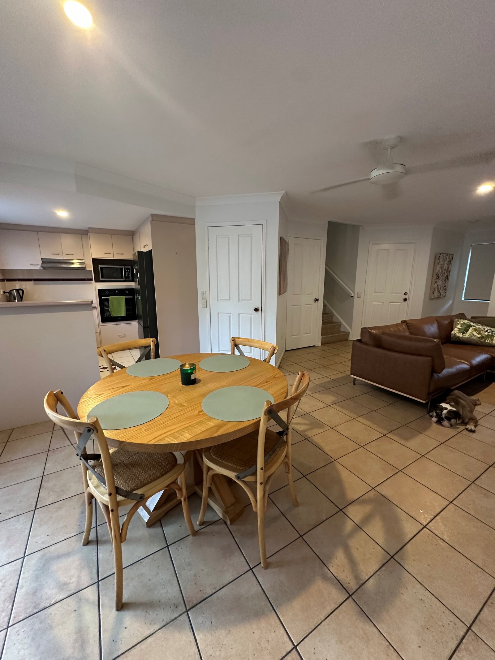 8/27-33 Mattocks Road BURLEIGH WATERS 2
