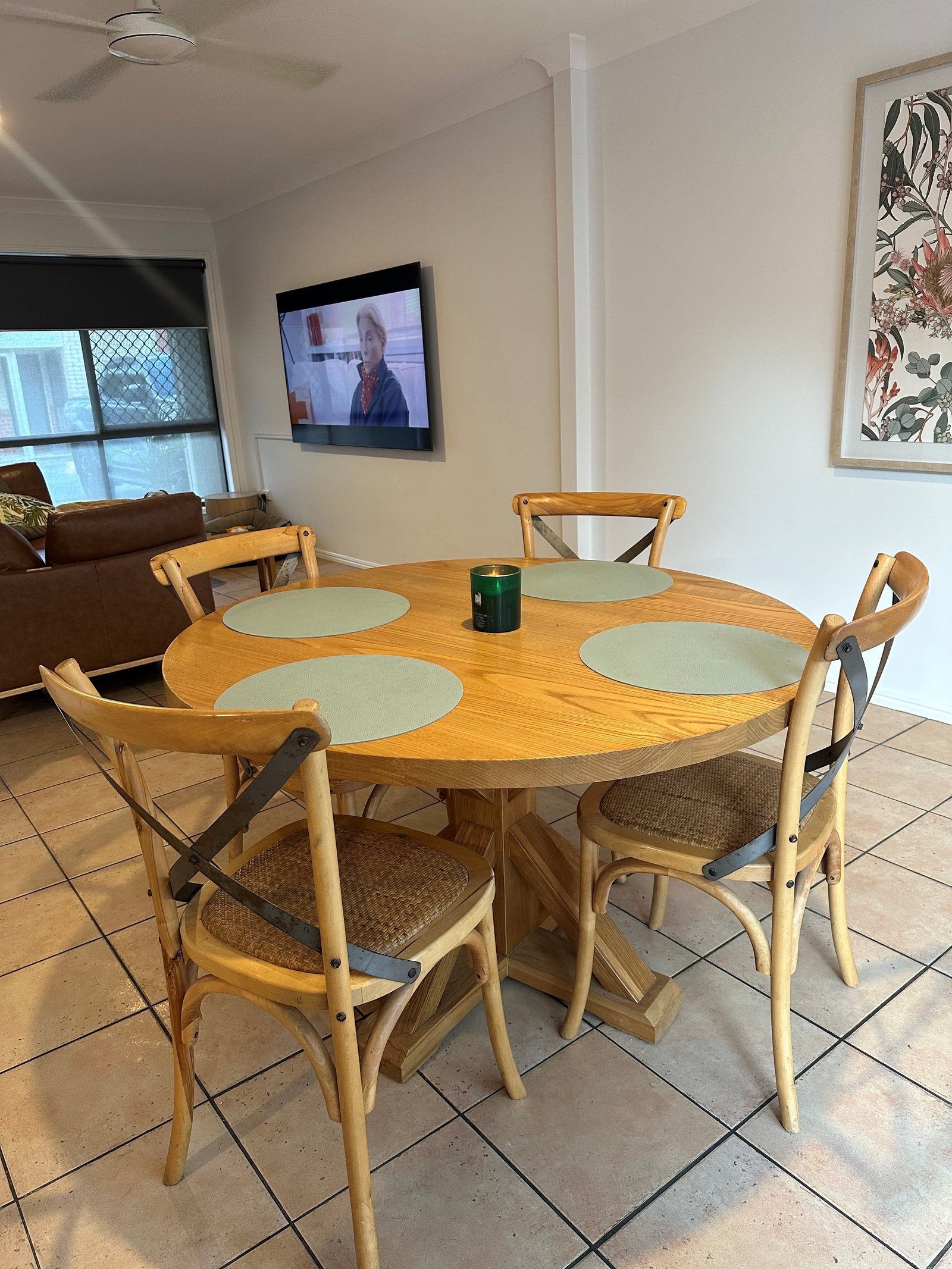 8/27-33 Mattocks Road BURLEIGH WATERS 6