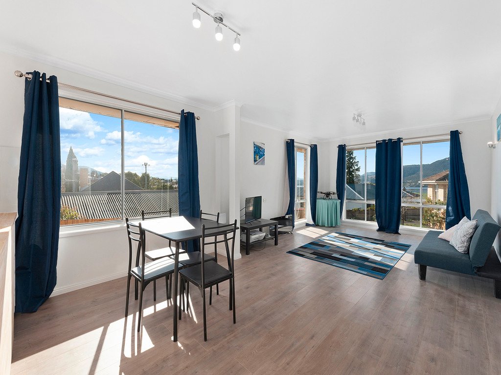 8/27 Montrose Road MONTROSE 8