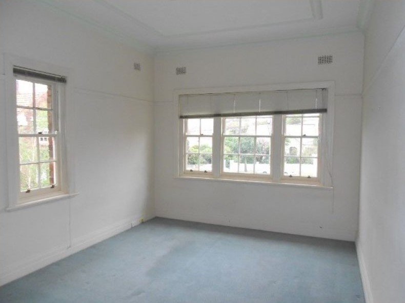 Gallery: 8/273 Orrong Road