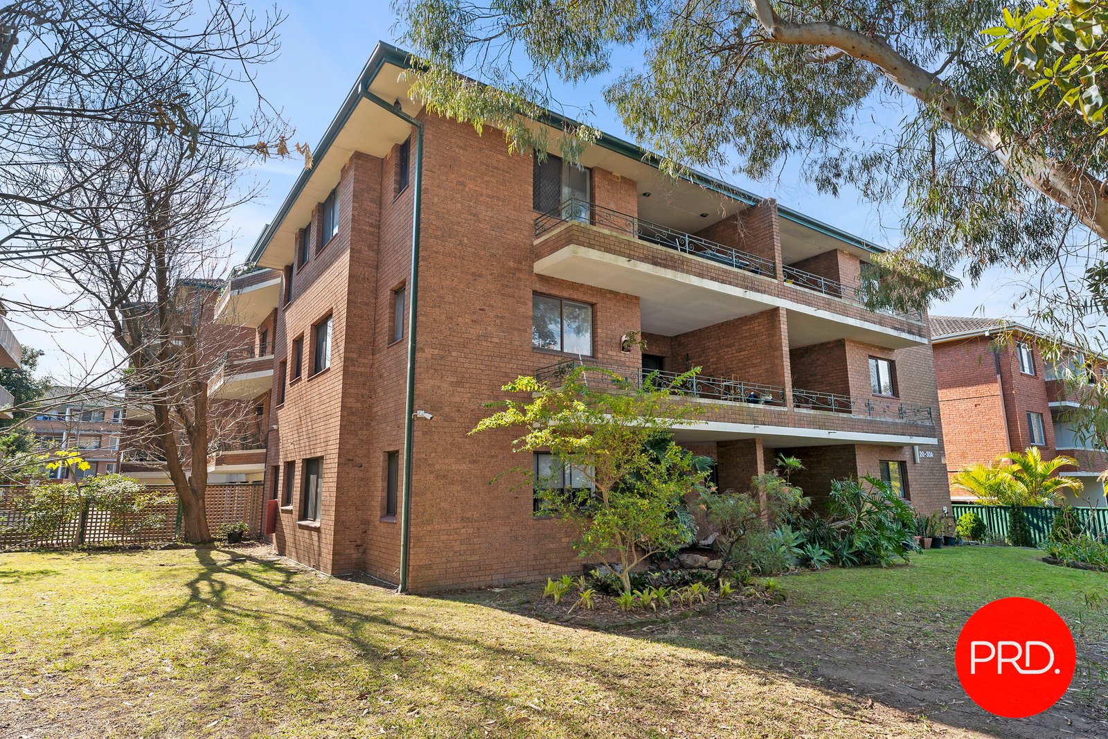 8/28-30A French Street KOGARAH 2