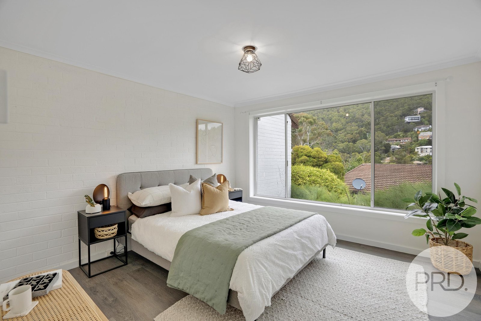 8/287 Churchill Avenue SANDY BAY 4