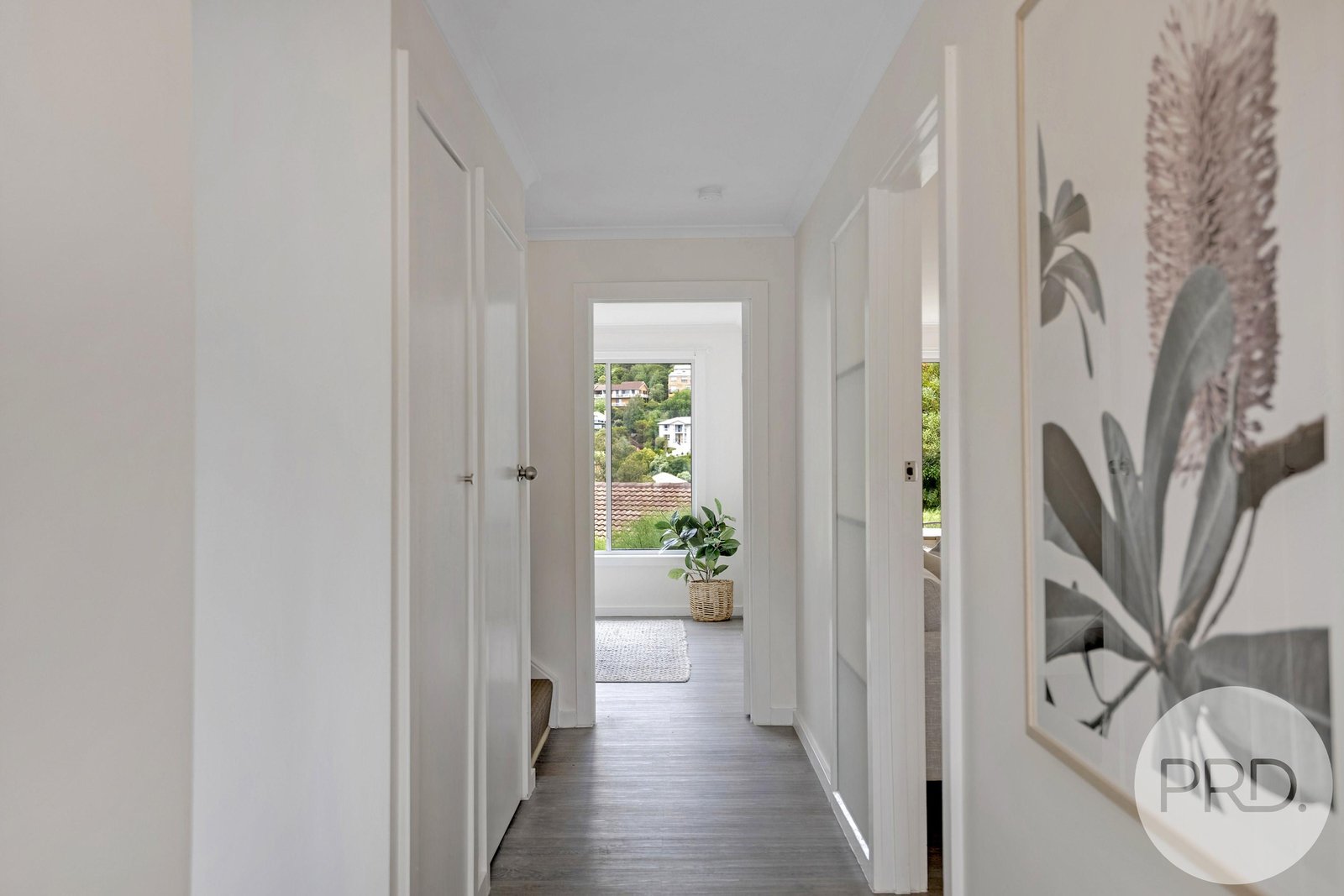 8/287 Churchill Avenue SANDY BAY 10