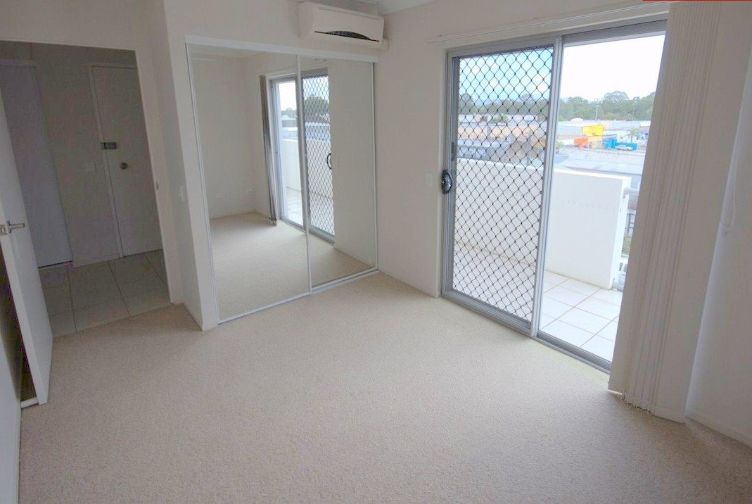 8/29 George Street SOUTHPORT 12