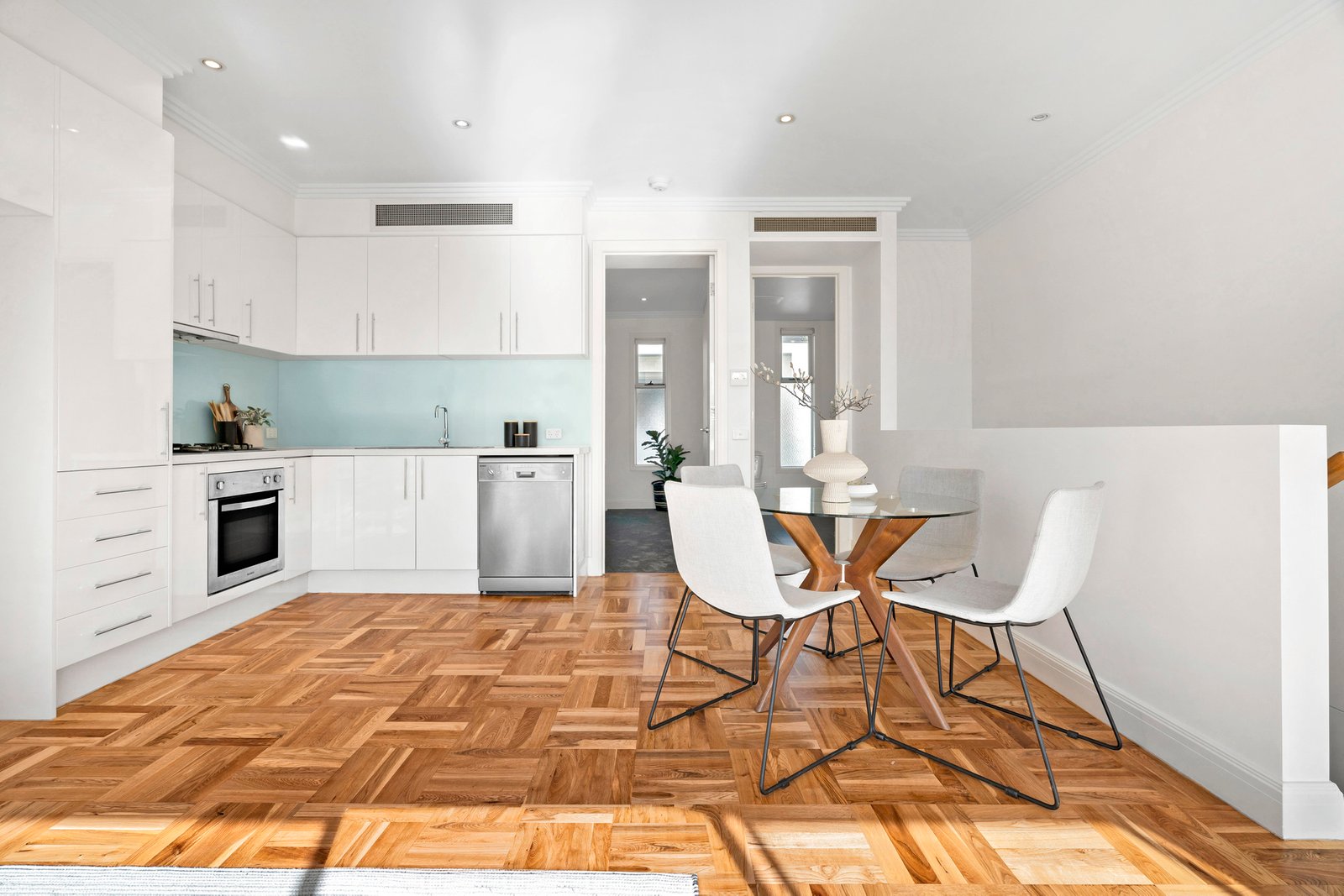 Real Estate and Property in 8/293-295 Hawthorn Road, Caulfield, VIC