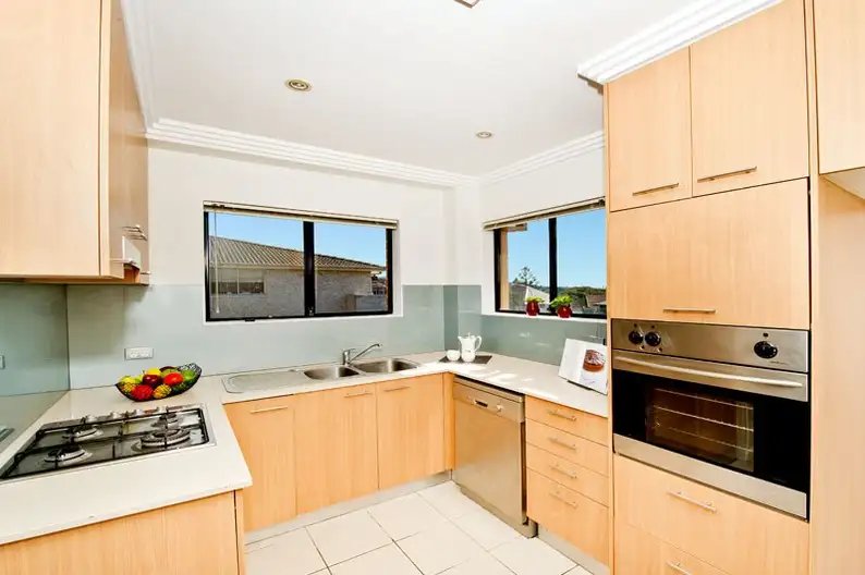 8/297-299 Bondi Road BONDI 3