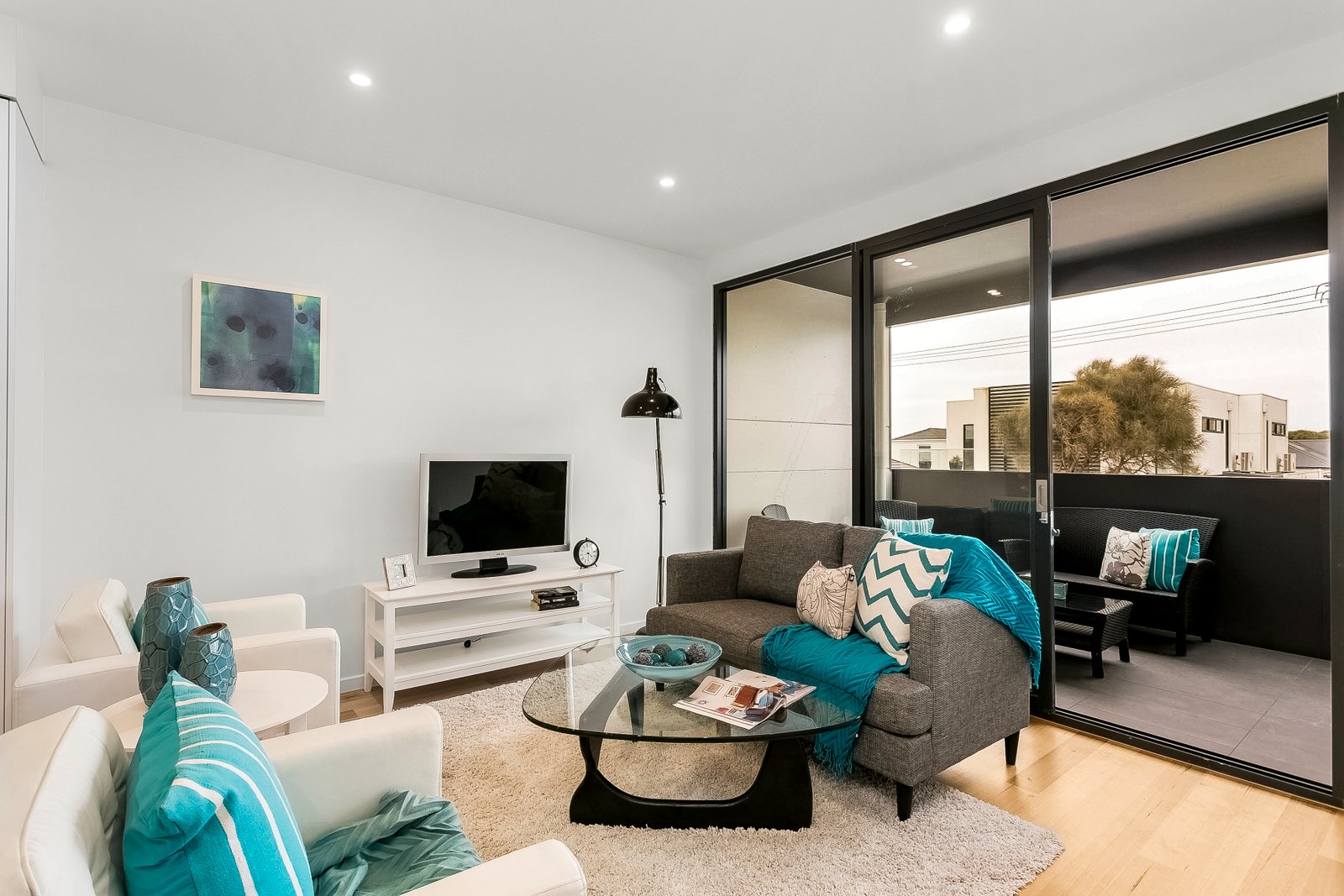 Gallery: 8/2a Newberry Avenue