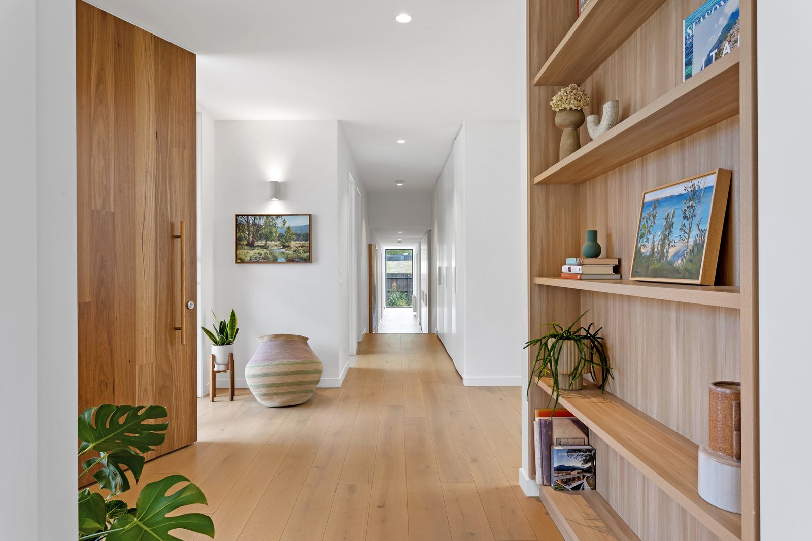 Gallery: 82A Tasman Road