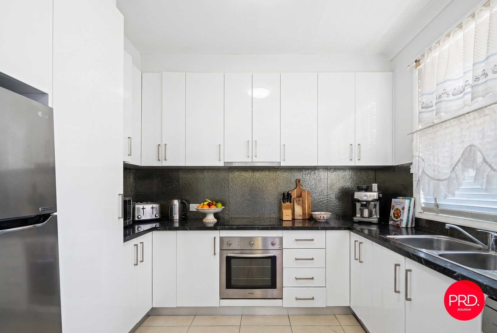 8/3-5 Banks Street MONTEREY 3
